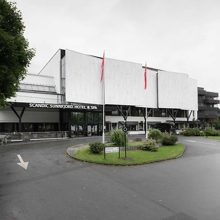 Scandic Sunnfjord Hotel & Spa Førde Exterior foto